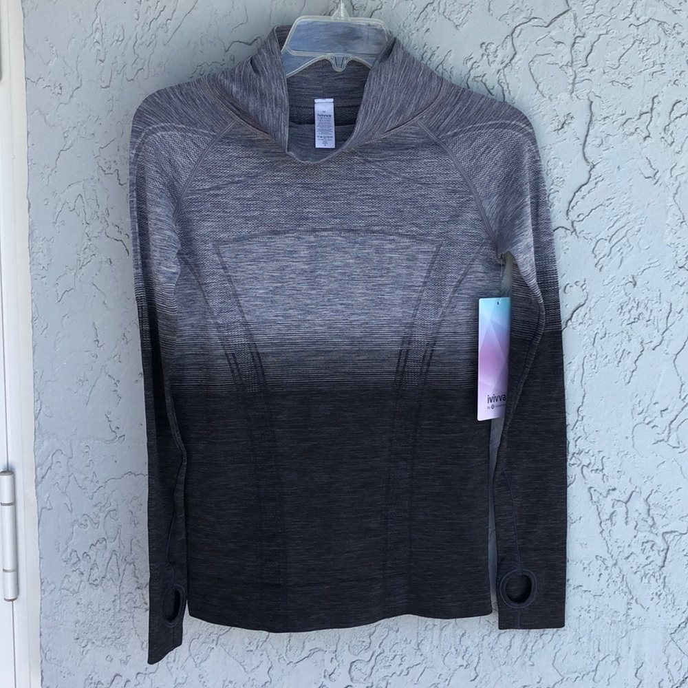 NWT Ivivva performance pullover